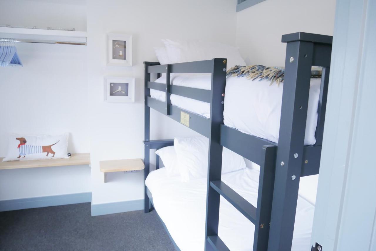 Sunset View, 2 Bedrooms In The Heart Of Holt With Parking Exterior foto